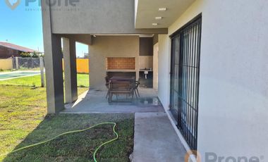 Casa en venta 2 dormitorios  con Pileta