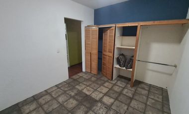 CASA EN RENTA EN VILLA DEL REY 1, ENSENADA.