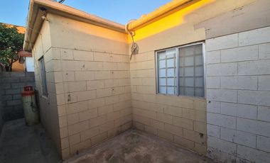 CASA EN RENTA EN VILLA DEL REY 1, ENSENADA.