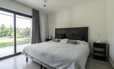 Casa en  VENTA, CASA, COSTA ESMERALDA,  RESIDENCIAL I, LOTE AL 100