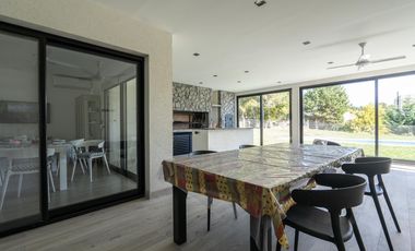 Casa en  VENTA, CASA, COSTA ESMERALDA,  RESIDENCIAL I, LOTE AL 100