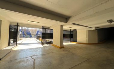 Departamento en  Moreno Center