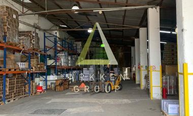 Galpón en venta en El Talar Tigre