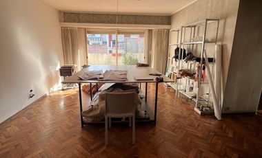 PH en venta en el centro de Banfield