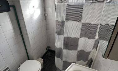 PH en venta en el centro de Banfield