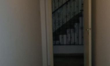 EXCELENTE PISO A 100 MTS DE ESTACION MARMOL CON QUINCHO EN TERRAZA SIN EXPENSASDepartamento en