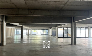 El Edificio de 5,000 m² renta sub dividibles ideal Escuela, Hospital 205 Cajones