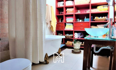 Casa en venta sobre Calzada de los Estrada Vista Hermosa Cuernavaca