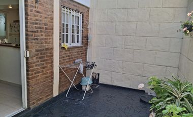 Departamento en Banfield Este