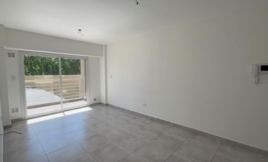 Excelente departamento de 2 ambientes en alquiler Morón