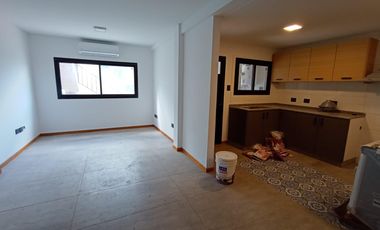 Hermoso departamento a nuevo de 2 dormitorios con cochera!