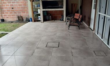 Chale, Gutierrez a una cuadra de Camino Genral Belgrano