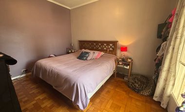 CHALET DE 4 AMBIENTES EN DOS PLANTAS