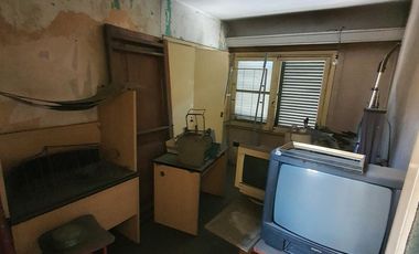 Local en  excelente esquina