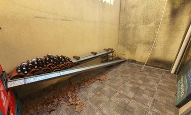 Local en  excelente esquina