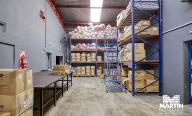 Depósito Galpón en alquiler en Martínez Lote 320 y sup. cubierta 450 m2. Zona Telefe.