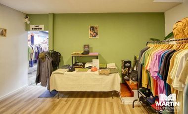 Depósito Galpón en alquiler en Martínez Lote 320 y sup. cubierta 450 m2. Zona Telefe.