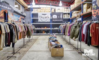 Depósito Galpón en alquiler en Martínez Lote 320 y sup. cubierta 450 m2. Zona Telefe.