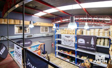 Depósito Galpón en alquiler en Martínez Lote 320 y sup. cubierta 450 m2. Zona Telefe.