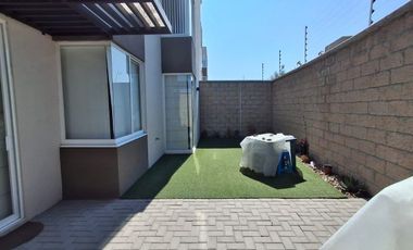 Departamento en Venta en PB  Zakia Querétaro 2 recamaras, amplio Jardin/ Alberca