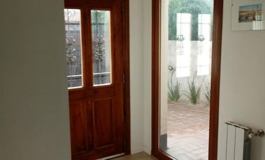 Casa en venta en Quequén - Necochea - 4 ambientes con pileta