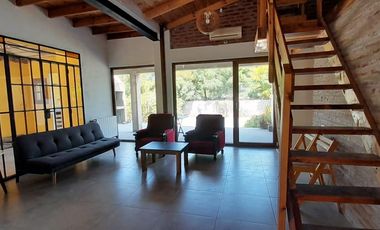 Casa en venta en Quequén - Necochea - 4 ambientes con pileta