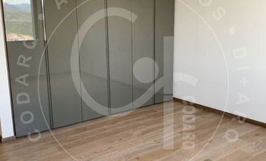 Renta de Gran departamento en Grand Viure