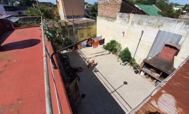 Casa para 2 familias en Remedios De Escalada