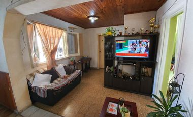 Casa para 2 familias en Remedios De Escalada