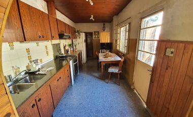 Casa para 2 familias en Remedios De Escalada