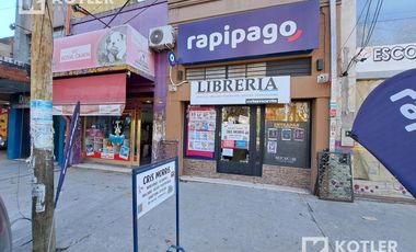 Local en excelente ubicación de Temperley Oeste 88mts cubiertos