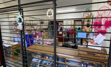 SANTILLI - LAPRIDA 1605 - Local en Lomas de Zamora Oeste