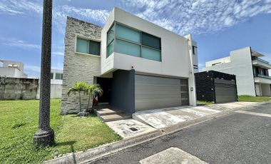 Casa en Venta en Lomas del Sol