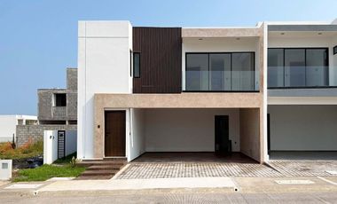 Casa en Venta en Punta Tiburón