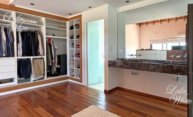 Casa con vista al golf en venta - La Providencia Country Club, Canning, Ezeiza