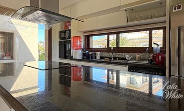 Casa con vista al golf en venta - La Providencia Country Club, Canning, Ezeiza