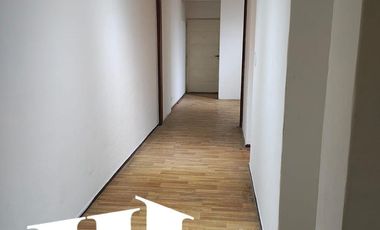 Departamento a metros de Estación.