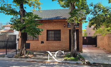 Casa en venta en lomas de zamora, 2 ambientes