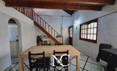 Casa en venta en lomas de zamora, 2 ambientes