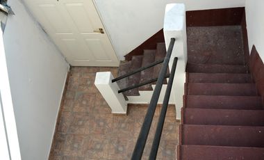 PH- Lanus Oeste - 3 Ambientes - Refaccionado a Nuevo - Doble Patio  -  Listo para Mudarse