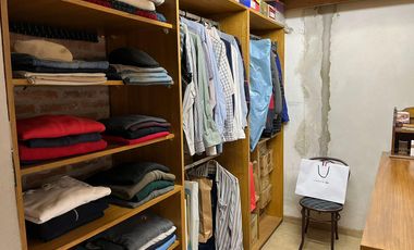 Chalet de 4 dormitorios y gran fondo con pileta!