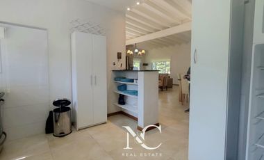 Casa en  venta en Costa Esmeralda 5 ambientes con gas natural