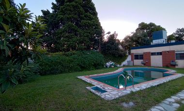 CASA EN EXCELENTE UBICACION SOBRE LOTE DE 819 M2