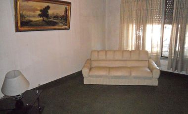 VENTA CHALET 3 AMBIENTES EN CARAPACHAY