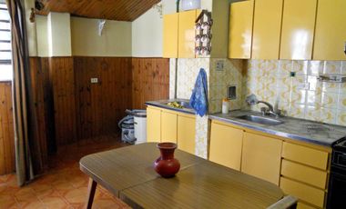 VENTA CHALET 3 AMBIENTES EN CARAPACHAY