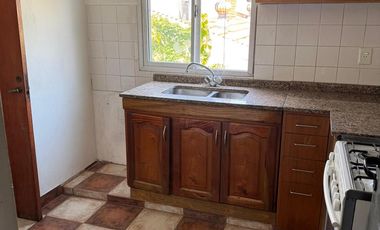 3 Departamentos en bloque en Banfield Oeste