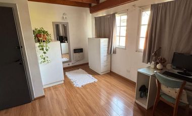 3 Departamentos en bloque en Banfield Oeste