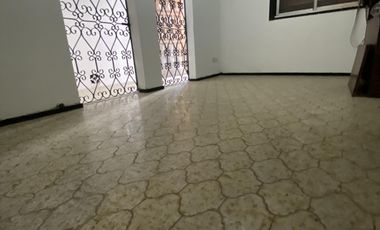 PH en la Boca con patio, cochera, entrada independiente y super luminoso