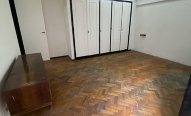 PH en la Boca con patio, cochera, entrada independiente y super luminoso