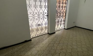 PH en la Boca con patio, cochera, entrada independiente y super luminoso